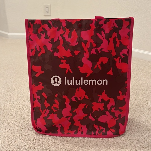 Lululemon rabbit tote bag - Picture 2 of 3